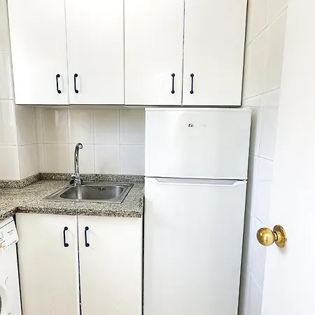 Skol 131 - At Skol Building In Centre With Sea Views. *