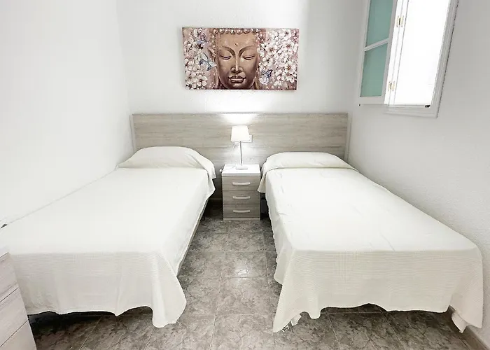 Skol 131 - At Skol Building In Centre With Sea Views. アパート