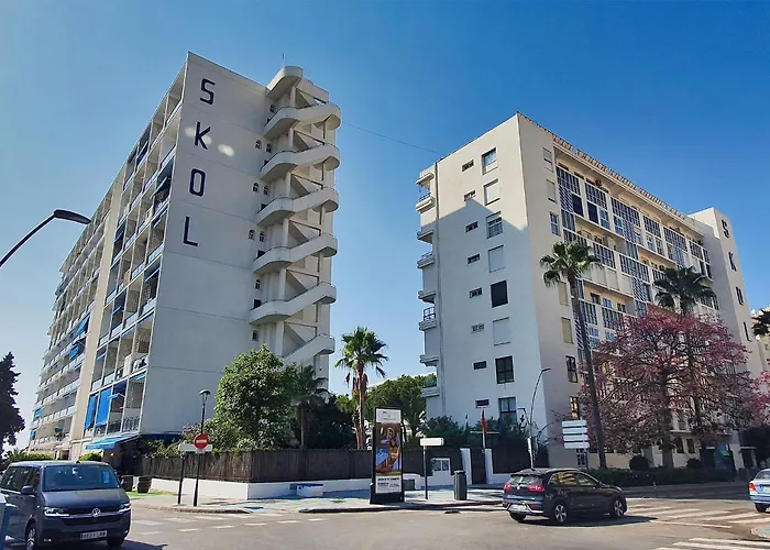 Skol 131 - At Skol Building In Centre With Sea Views. * マルベーリャ