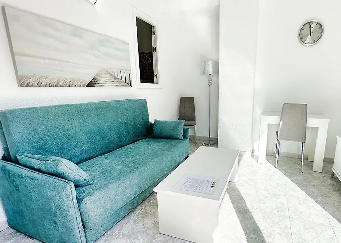 Skol 131 - At Skol Building In Centre With Sea Views. Марбелья